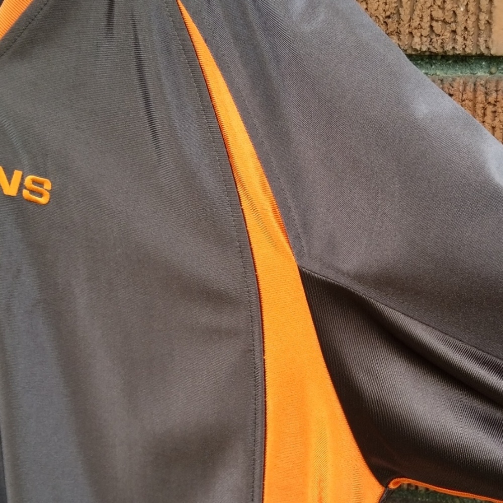 Cleveland Browns - Picture 5 of 6